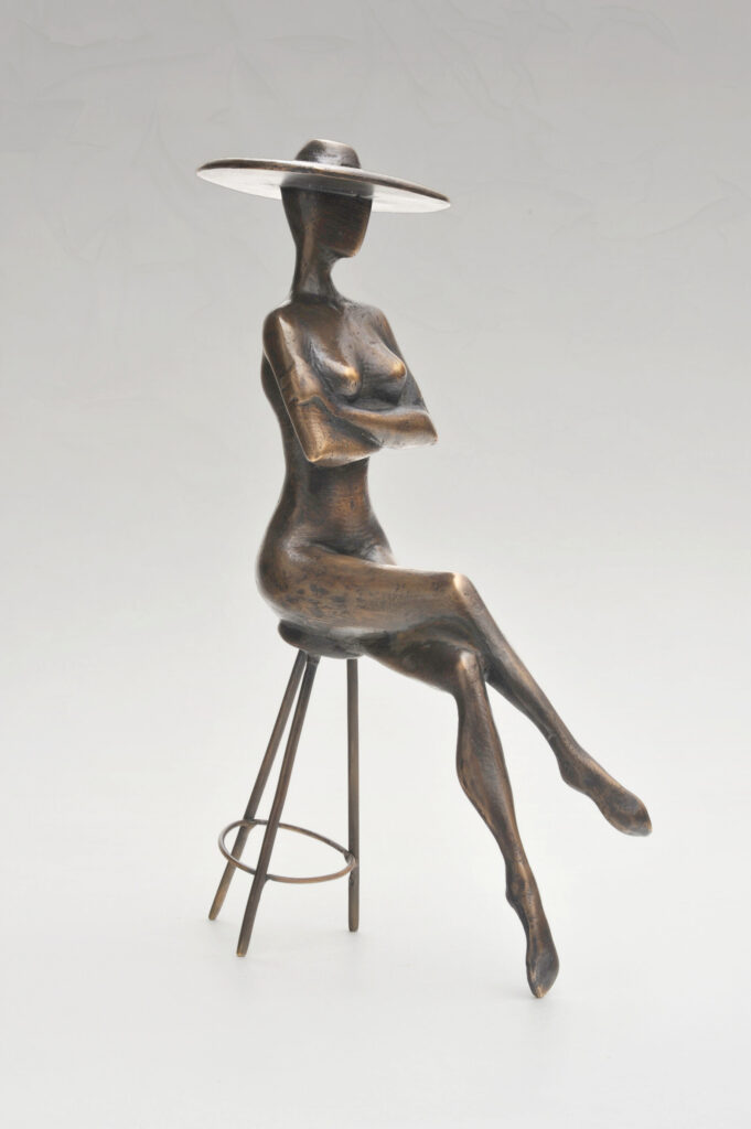 Dáma v klobouku (bronz)